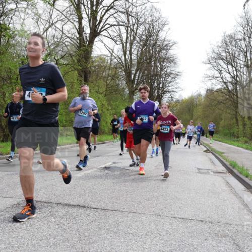 12.04.2026 - 45. Internationalen Wilhelmsburger Insellauf Yannick Fuchs http://msf.ph/oto/9504982 12.04.2026 12:55:02 Laufen 481, 2292, 4423 meine-sportfotos.de