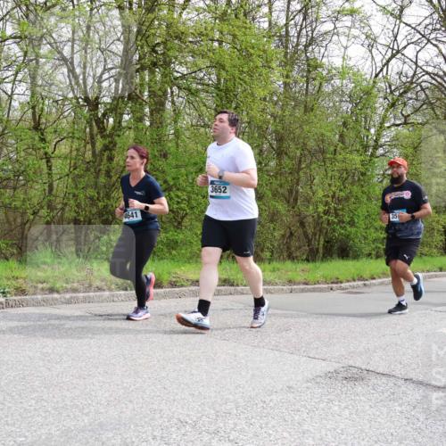 12.04.2026 - 45. Internationalen Wilhelmsburger Insellauf Yannick Fuchs http://msf.ph/oto/9505113 12.04.2026 12:55:29 Laufen 4641, 3652, 35, 3804, 5719 meine-sportfotos.de