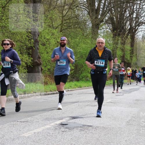 12.04.2026 - 45. Internationalen Wilhelmsburger Insellauf Yannick Fuchs http://msf.ph/oto/9505123 12.04.2026 12:55:31 Laufen 3862, 4114, 3618, 5658, 335, 4122 meine-sportfotos.de