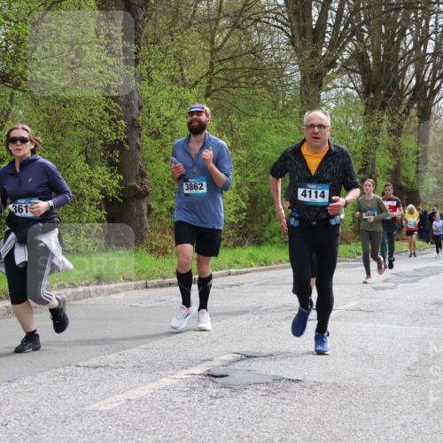 12.04.2026 - 45. Internationalen Wilhelmsburger Insellauf Yannick Fuchs http://msf.ph/oto/9505124 12.04.2026 12:55:31 Laufen 3862, 361, 4114, 5658 meine-sportfotos.de