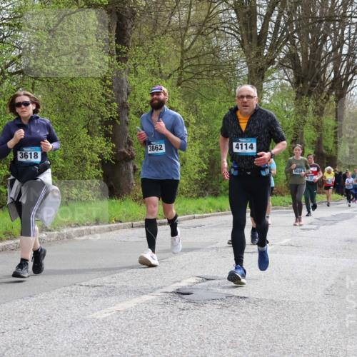 12.04.2026 - 45. Internationalen Wilhelmsburger Insellauf Yannick Fuchs http://msf.ph/oto/9505125 12.04.2026 12:55:32 Laufen 3618, 3862, 4114, 5658, 4122, 3333 meine-sportfotos.de