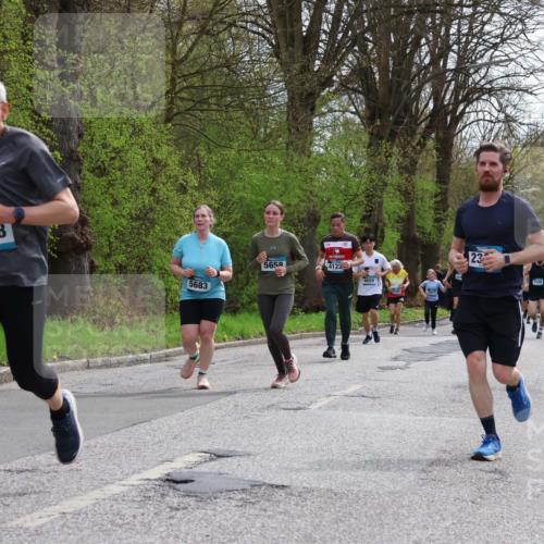 12.04.2026 - 45. Internationalen Wilhelmsburger Insellauf Yannick Fuchs http://msf.ph/oto/9505133 12.04.2026 12:55:34 Laufen 3278, 5683 meine-sportfotos.de
