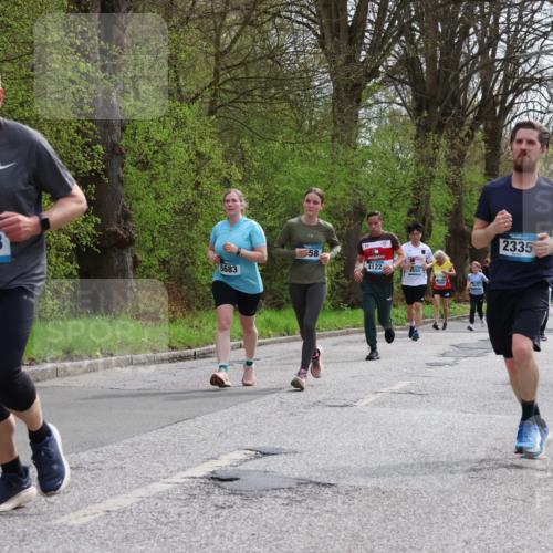 12.04.2026 - 45. Internationalen Wilhelmsburger Insellauf Yannick Fuchs http://msf.ph/oto/9505134 12.04.2026 12:55:34 Laufen 3278, 5683, 58, 3, 4122, 4650, 2335 meine-sportfotos.de