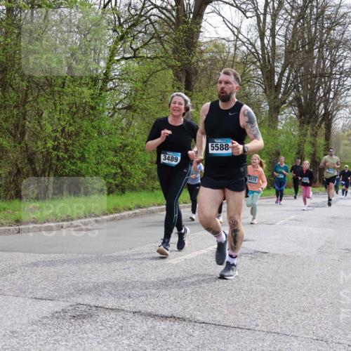 12.04.2026 - 45. Internationalen Wilhelmsburger Insellauf Yannick Fuchs http://msf.ph/oto/9505174 12.04.2026 12:55:43 Laufen 3489, 5588, 5072, 5677 meine-sportfotos.de