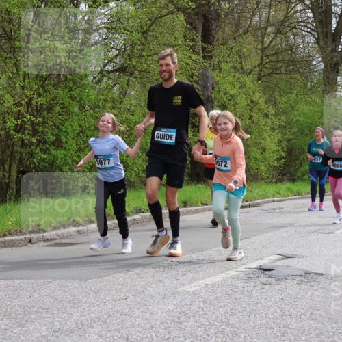 12.04.2026 - 45. Internationalen Wilhelmsburger Insellauf Yannick Fuchs http://msf.ph/oto/9505181 12.04.2026 12:55:44 Laufen 5077, 4217, 5072, 4886, 5677 meine-sportfotos.de