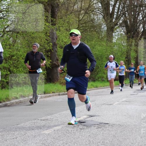 12.04.2026 - 45. Internationalen Wilhelmsburger Insellauf Yannick Fuchs http://msf.ph/oto/9505212 12.04.2026 12:55:50 Laufen 4797, 2001, 4665, 9859, 1821, 4100, 4099, 2584 meine-sportfotos.de