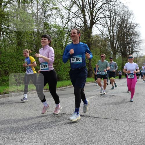 12.04.2026 - 45. Internationalen Wilhelmsburger Insellauf Yannick Fuchs http://msf.ph/oto/9505234 12.04.2026 12:55:56 Laufen 4665, 859, 4099, 4100, 4044, 4432, 2584 meine-sportfotos.de