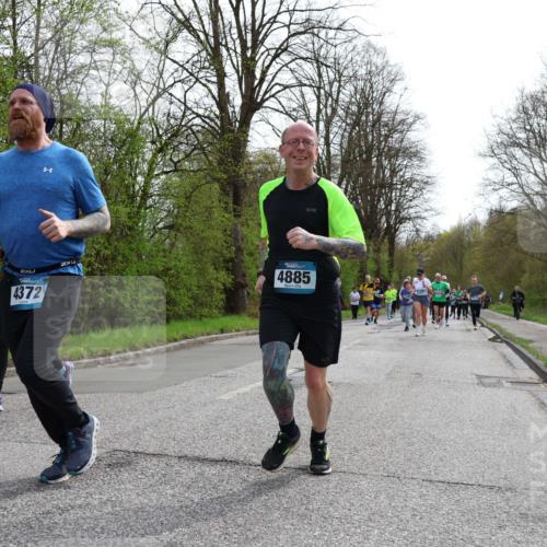12.04.2026 - 45. Internationalen Wilhelmsburger Insellauf Yannick Fuchs http://msf.ph/oto/9505315 12.04.2026 12:56:12 Laufen 4372, 4885 meine-sportfotos.de