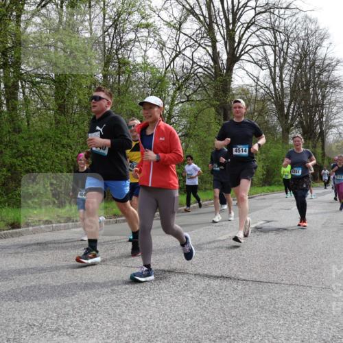 12.04.2026 - 45. Internationalen Wilhelmsburger Insellauf Yannick Fuchs http://msf.ph/oto/9505355 12.04.2026 12:56:20 Laufen 484, 4514, 4351, 5433, 5123 meine-sportfotos.de
