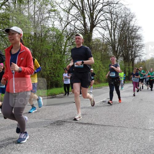 12.04.2026 - 45. Internationalen Wilhelmsburger Insellauf Yannick Fuchs http://msf.ph/oto/9505357 12.04.2026 12:56:20 Laufen 4640, 4842, 5144, 4351, 5123 meine-sportfotos.de