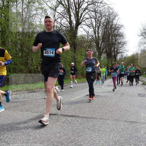 12.04.2026 - 45. Internationalen Wilhelmsburger Insellauf Yannick Fuchs http://msf.ph/oto/9505359 12.04.2026 12:56:21 Laufen 4843, 4514, 5128, 4094, 4351, 5433, 5123 meine-sportfotos.de