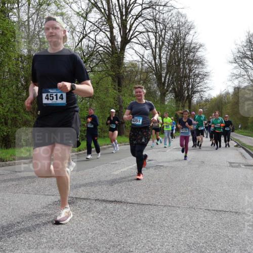 12.04.2026 - 45. Internationalen Wilhelmsburger Insellauf Yannick Fuchs http://msf.ph/oto/9505360 12.04.2026 12:56:21 Laufen 4843, 4514, 5128, 4351, 5430, 543, 5123 meine-sportfotos.de