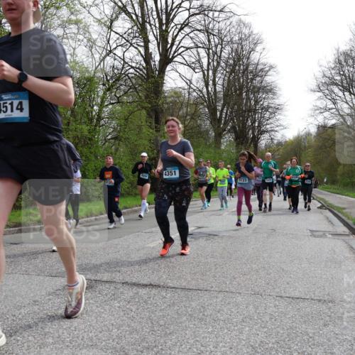 12.04.2026 - 45. Internationalen Wilhelmsburger Insellauf Yannick Fuchs http://msf.ph/oto/9505361 12.04.2026 12:56:21 Laufen 4514, 4351, 4094, 5123, 5433, 512 meine-sportfotos.de