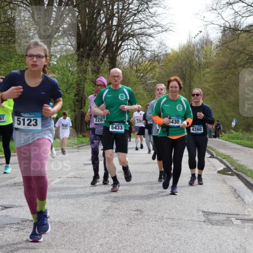 12.04.2026 - 45. Internationalen Wilhelmsburger Insellauf Yannick Fuchs http://msf.ph/oto/9505366 12.04.2026 12:56:22 Laufen 4729, 5667, 5123, 5193, 2287, 5433, 47, 5430, 4260 meine-sportfotos.de