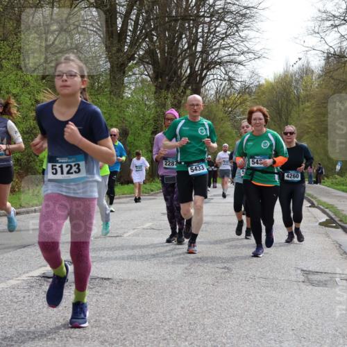 12.04.2026 - 45. Internationalen Wilhelmsburger Insellauf Yannick Fuchs http://msf.ph/oto/9505368 12.04.2026 12:56:22 Laufen 47, 5123, 5193, 2287, 4725, 5433, 543, 4260 meine-sportfotos.de