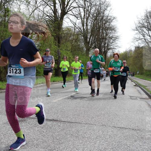 12.04.2026 - 45. Internationalen Wilhelmsburger Insellauf Yannick Fuchs http://msf.ph/oto/9505374 12.04.2026 12:56:23 Laufen 4094, 5123, 4729, 430, 5668, 22, 5433, 4260 meine-sportfotos.de