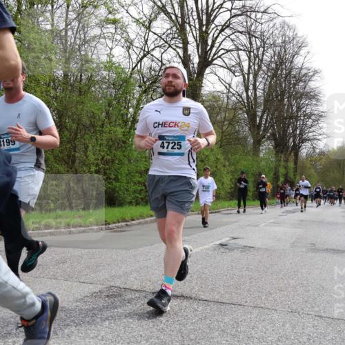 12.04.2026 - 45. Internationalen Wilhelmsburger Insellauf Yannick Fuchs http://msf.ph/oto/9505420 12.04.2026 12:56:32 Laufen 08, 4199, 24, 4725, 5193 meine-sportfotos.de