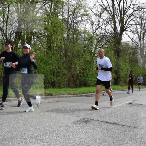 12.04.2026 - 45. Internationalen Wilhelmsburger Insellauf Yannick Fuchs http://msf.ph/oto/9505451 12.04.2026 12:56:38 Laufen 4115, 5620 meine-sportfotos.de