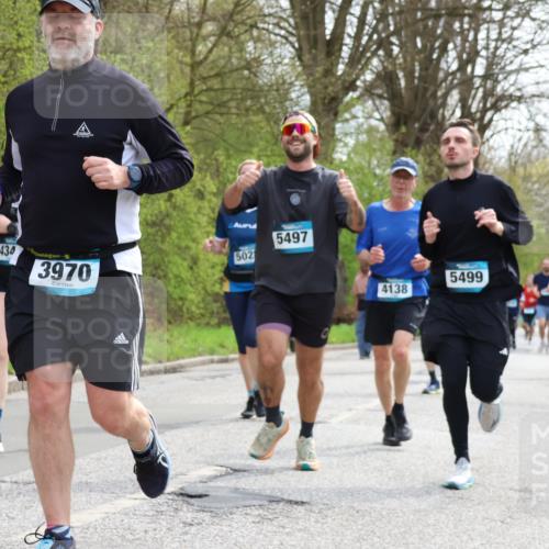 12.04.2026 - 45. Internationalen Wilhelmsburger Insellauf Yannick Fuchs http://msf.ph/oto/9505480 12.04.2026 12:56:43 Laufen 434, 3970, 5497, 502, 5499, 4138 meine-sportfotos.de
