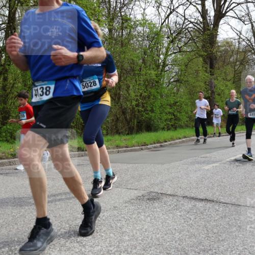 12.04.2026 - 45. Internationalen Wilhelmsburger Insellauf Yannick Fuchs http://msf.ph/oto/9505496 12.04.2026 12:56:46 Laufen 155, 38, 5028, 3264, 4454, 3070 meine-sportfotos.de