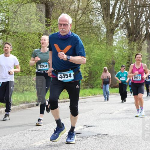 12.04.2026 - 45. Internationalen Wilhelmsburger Insellauf Yannick Fuchs http://msf.ph/oto/9505498 12.04.2026 12:56:46 Laufen 3264, 4454, 5862, 3070 meine-sportfotos.de