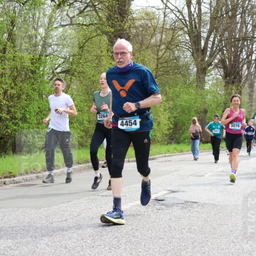 12.04.2026 - 45. Internationalen Wilhelmsburger Insellauf Yannick Fuchs http://msf.ph/oto/9505499 12.04.2026 12:56:46 Laufen 3264, 4454, 5862, 3070 meine-sportfotos.de