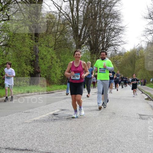 12.04.2026 - 45. Internationalen Wilhelmsburger Insellauf Yannick Fuchs http://msf.ph/oto/9505505 12.04.2026 12:56:48 Laufen 3070, 3200, 5458 meine-sportfotos.de