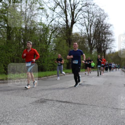 12.04.2026 - 45. Internationalen Wilhelmsburger Insellauf Yannick Fuchs http://msf.ph/oto/9505543 12.04.2026 12:56:56 Laufen 2017 meine-sportfotos.de