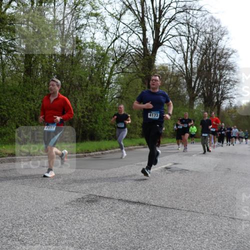 12.04.2026 - 45. Internationalen Wilhelmsburger Insellauf Yannick Fuchs http://msf.ph/oto/9505544 12.04.2026 12:56:56 Laufen 2077, 5231, 4173 meine-sportfotos.de