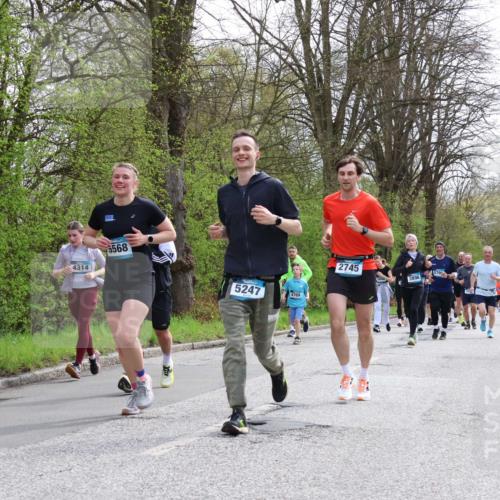12.04.2026 - 45. Internationalen Wilhelmsburger Insellauf Yannick Fuchs http://msf.ph/oto/9505553 12.04.2026 12:56:58 Laufen 4314, 5568, 5247, 4769, 2745, 579, 3896 meine-sportfotos.de