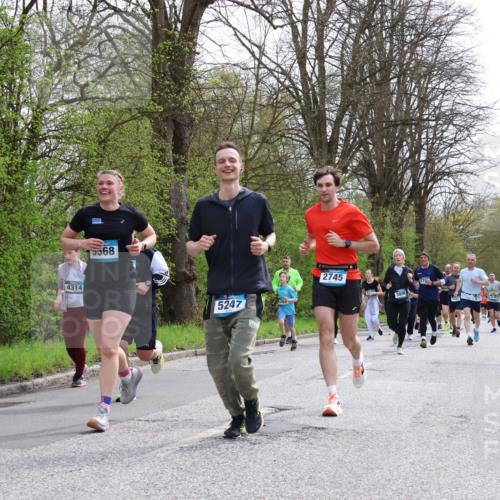 12.04.2026 - 45. Internationalen Wilhelmsburger Insellauf Yannick Fuchs http://msf.ph/oto/9505554 12.04.2026 12:56:59 Laufen 4314, 5568, 5247, 2745, 3896, 2806 meine-sportfotos.de