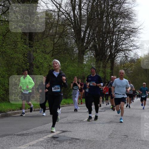 12.04.2026 - 45. Internationalen Wilhelmsburger Insellauf Yannick Fuchs http://msf.ph/oto/9505569 12.04.2026 12:57:01 Laufen 3896, 5808, 547, 5504, 57, 36 meine-sportfotos.de