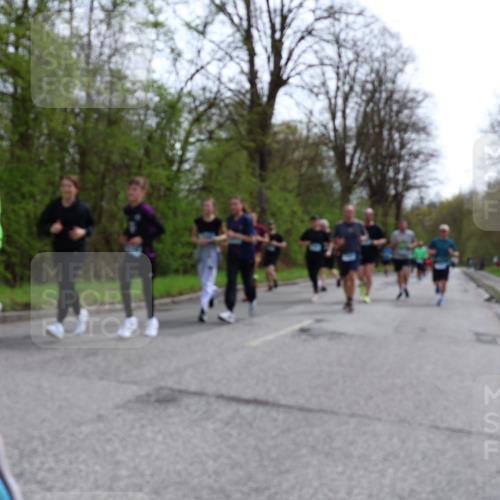 12.04.2026 - 45. Internationalen Wilhelmsburger Insellauf Yannick Fuchs http://msf.ph/oto/9505587 12.04.2026 12:57:05 Laufen  meine-sportfotos.de