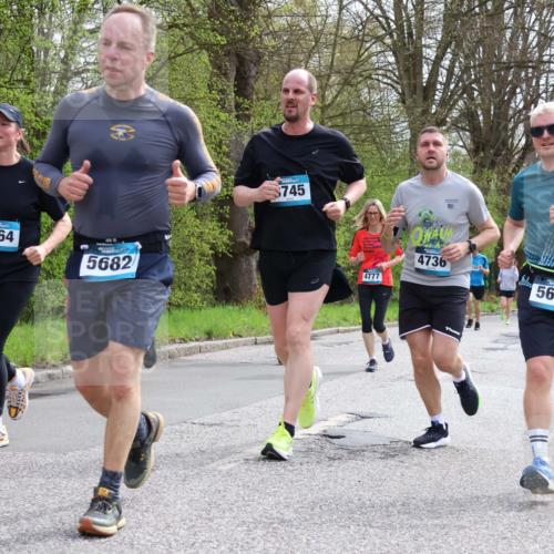 12.04.2026 - 45. Internationalen Wilhelmsburger Insellauf Yannick Fuchs http://msf.ph/oto/9505598 12.04.2026 12:57:07 Laufen 5864, 5682, 745, 4777, 4736, 10, 5665 meine-sportfotos.de