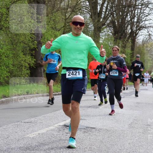 12.04.2026 - 45. Internationalen Wilhelmsburger Insellauf Yannick Fuchs http://msf.ph/oto/9505622 12.04.2026 12:57:12 Laufen 95, 2421, 5474, 2436, 4169 meine-sportfotos.de