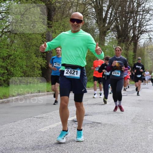 12.04.2026 - 45. Internationalen Wilhelmsburger Insellauf Yannick Fuchs http://msf.ph/oto/9505623 12.04.2026 12:57:12 Laufen 4795, 2421, 5510, 20, 5474, 2436 meine-sportfotos.de
