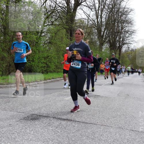 12.04.2026 - 45. Internationalen Wilhelmsburger Insellauf Yannick Fuchs http://msf.ph/oto/9505633 12.04.2026 12:57:14 Laufen 4795, 551, 2436, 547, 761 meine-sportfotos.de