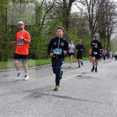 12.04.2026 - 45. Internationalen Wilhelmsburger Insellauf Yannick Fuchs http://msf.ph/oto/9505640 12.04.2026 12:57:15 Laufen 5510, 4, 5474, 4161 meine-sportfotos.de