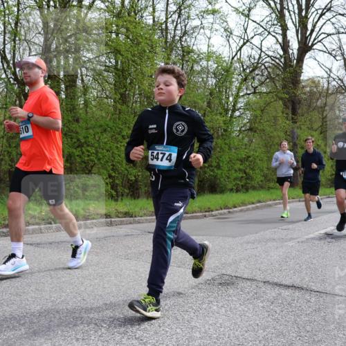 12.04.2026 - 45. Internationalen Wilhelmsburger Insellauf Yannick Fuchs http://msf.ph/oto/9505643 12.04.2026 12:57:16 Laufen 510, 5474, 4161 meine-sportfotos.de