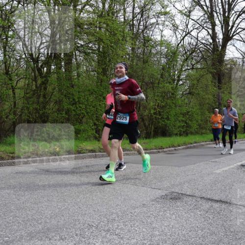 12.04.2026 - 45. Internationalen Wilhelmsburger Insellauf Yannick Fuchs http://msf.ph/oto/9505666 12.04.2026 12:57:20 Laufen 042925, 3030, 3120, 4219, 2337 meine-sportfotos.de