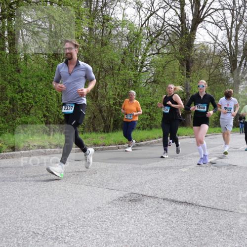 12.04.2026 - 45. Internationalen Wilhelmsburger Insellauf Yannick Fuchs http://msf.ph/oto/9505677 12.04.2026 12:57:22 Laufen 2337, 4219, 4940, 4149, 3030, 3120 meine-sportfotos.de