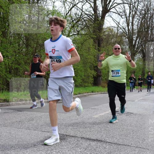 12.04.2026 - 45. Internationalen Wilhelmsburger Insellauf Yannick Fuchs http://msf.ph/oto/9505686 12.04.2026 12:57:24 Laufen 42, 3030, 3025, 4149, 3120 meine-sportfotos.de