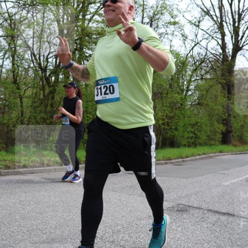 12.04.2026 - 45. Internationalen Wilhelmsburger Insellauf Yannick Fuchs http://msf.ph/oto/9505692 12.04.2026 12:57:25 Laufen 219, 3025, 3120 meine-sportfotos.de