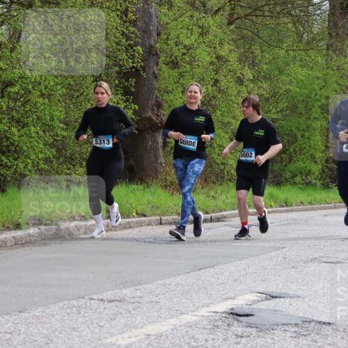 12.04.2026 - 45. Internationalen Wilhelmsburger Insellauf Yannick Fuchs http://msf.ph/oto/9505696 12.04.2026 12:57:27 Laufen 5313, 5002, 4204, 4657 meine-sportfotos.de