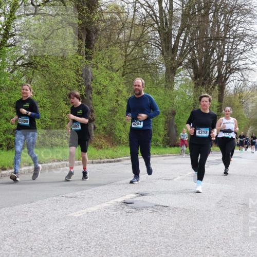 12.04.2026 - 45. Internationalen Wilhelmsburger Insellauf Yannick Fuchs http://msf.ph/oto/9505706 12.04.2026 12:57:29 Laufen 5002, 4204, 4318, 3943 meine-sportfotos.de