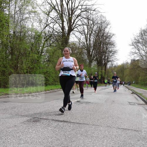 12.04.2026 - 45. Internationalen Wilhelmsburger Insellauf Yannick Fuchs http://msf.ph/oto/9505726 12.04.2026 12:57:34 Laufen 3943, 4657 meine-sportfotos.de