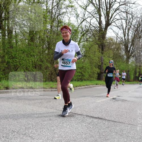 12.04.2026 - 45. Internationalen Wilhelmsburger Insellauf Yannick Fuchs http://msf.ph/oto/9505737 12.04.2026 12:57:36 Laufen 4657, 3035, 5229 meine-sportfotos.de