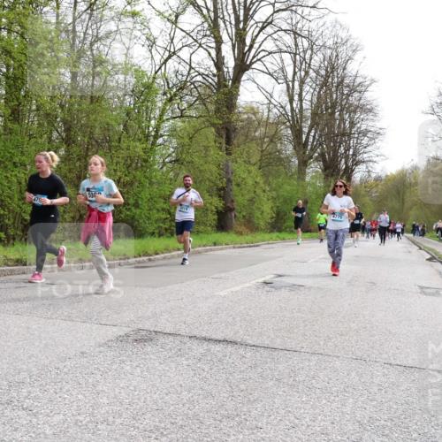 12.04.2026 - 45. Internationalen Wilhelmsburger Insellauf Yannick Fuchs http://msf.ph/oto/9505761 12.04.2026 12:57:40 Laufen 309, 3019, 4775 meine-sportfotos.de