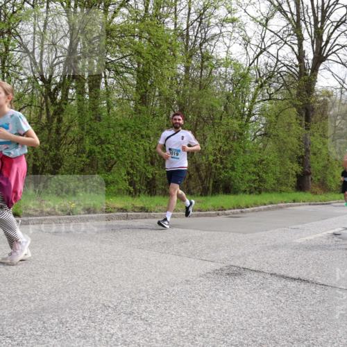 12.04.2026 - 45. Internationalen Wilhelmsburger Insellauf Yannick Fuchs http://msf.ph/oto/9505767 12.04.2026 12:57:41 Laufen 4794, 3019, 4775 meine-sportfotos.de