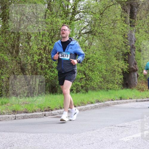 12.04.2026 - 45. Internationalen Wilhelmsburger Insellauf Yannick Fuchs http://msf.ph/oto/9505889 12.04.2026 12:58:42 Laufen 3673, 5762, 5305 meine-sportfotos.de